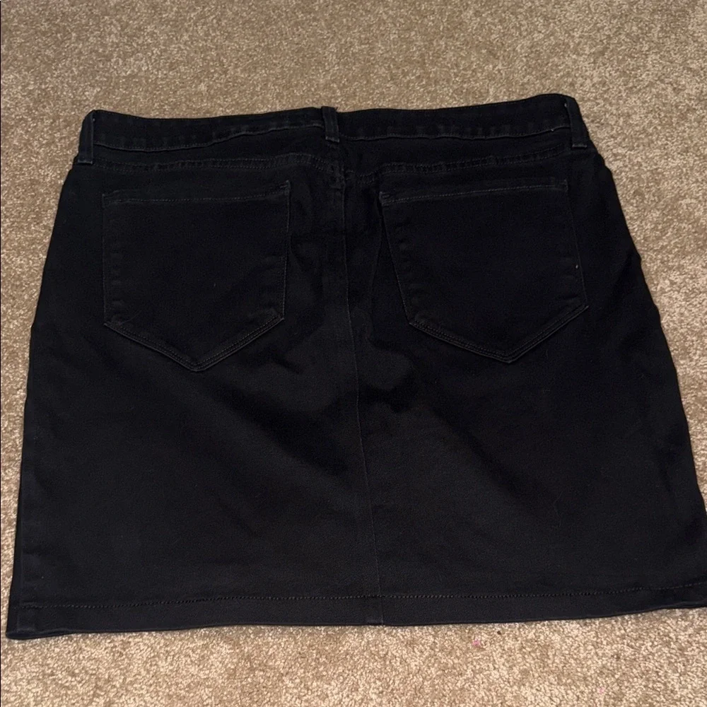 NYDJ Black Denim Mini Skirt Stretch- size 16. B13